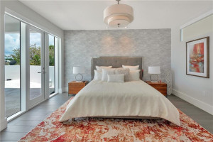 2890 NE 28 Street, Fort Lauderdale, FL 33306