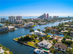 2890 NE 28 Street, Fort Lauderdale, FL 33306