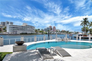 2890 NE 28 Street, Fort Lauderdale, FL 33306