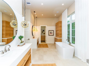 5120 NE 31st Avenue, Lighthouse Point, FL 33064