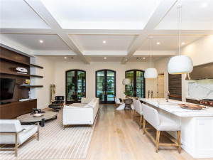 5120 NE 31st Avenue, Lighthouse Point, FL 33064