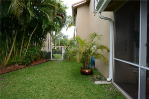 Photo for 5920 NW 54th Circle, Coral Springs, FL 33067 - Listing #FX-10333190 5920 NW 54th Circle, Coral Springs, FL 33067