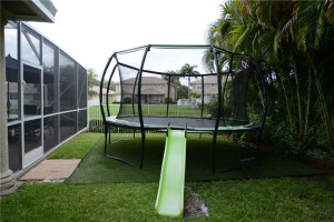 Photo for 5920 NW 54th Circle, Coral Springs, FL 33067 - Listing #FX-10333190 5920 NW 54th Circle, Coral Springs, FL 33067