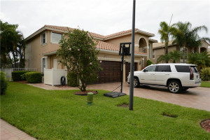 Photo for 5920 NW 54th Circle, Coral Springs, FL 33067 - Listing #FX-10333190 5920 NW 54th Circle, Coral Springs, FL 33067