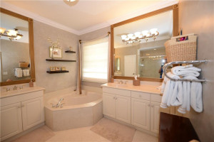 Photo for 5920 NW 54th Circle, Coral Springs, FL 33067 - Listing #FX-10333190 5920 NW 54th Circle, Coral Springs, FL 33067