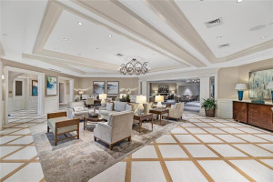 130 Playa Rienta Way, Palm Beach Gardens, FL 33418