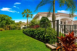 130 Playa Rienta Way, Palm Beach Gardens, FL 33418