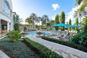 130 Playa Rienta Way, Palm Beach Gardens, FL 33418