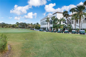 130 Playa Rienta Way, Palm Beach Gardens, FL 33418