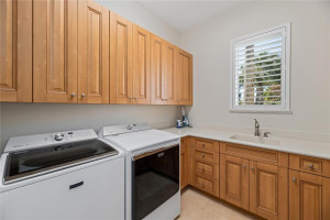 130 Playa Rienta Way, Palm Beach Gardens, FL 33418