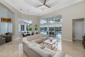 130 Playa Rienta Way, Palm Beach Gardens, FL 33418