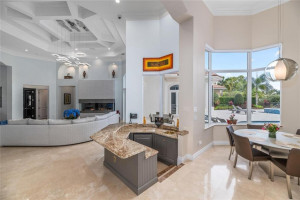 130 Playa Rienta Way, Palm Beach Gardens, FL 33418