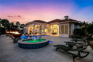 130 Playa Rienta Way, Palm Beach Gardens, FL 33418