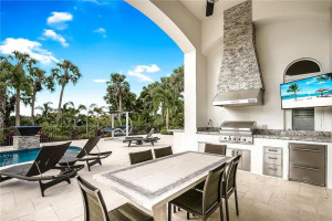 130 Playa Rienta Way, Palm Beach Gardens, FL 33418