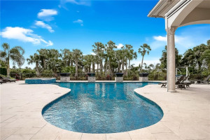 130 Playa Rienta Way, Palm Beach Gardens, FL 33418