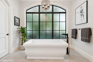 2425 Delmar Place, Fort Lauderdale, FL 33301