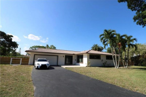 Photo for 9604 NW 35th Court, Coral Springs, FL 33065 - Listing #FX-10318650 9604 NW 35th Court, Coral Springs, FL 33065