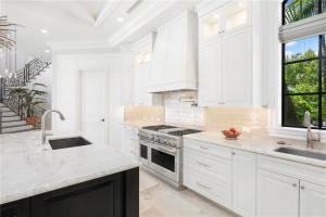 3080 NE 41st Street, Fort Lauderdale, FL 33308