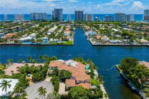 3080 NE 41st Street, Fort Lauderdale, FL 33308