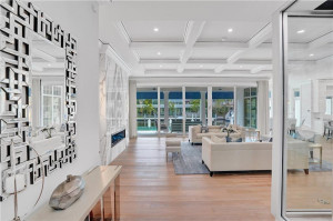 400 Coral Way, Fort Lauderdale, FL 33301