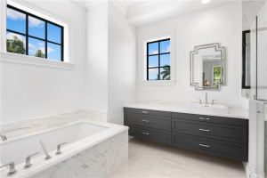 3080 NE 41st Street, Fort Lauderdale, FL 33308