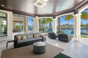 3080 NE 41st Street, Fort Lauderdale, FL 33308