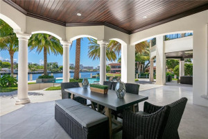 3080 NE 41st Street, Fort Lauderdale, FL 33308