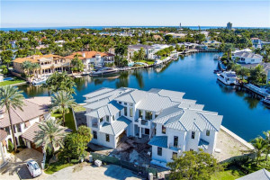 2530 NE 32nd Court, Lighthouse Point, FL 33064