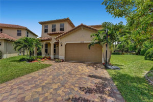 Photo for 10516 NW 36th Street, Coral Springs, FL 33065 - Listing #FX-10336196 10516 NW 36th Street, Coral Springs, FL 33065