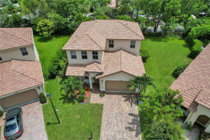 Photo for 10516 NW 36th Street, Coral Springs, FL 33065 - Listing #FX-10336196 10516 NW 36th Street, Coral Springs, FL 33065