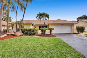 8525 NW 49th Drive, Coral Springs, FL 33067