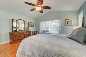 512 Cascade Falls Drive, Weston, FL 33327