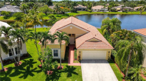 512 Cascade Falls Drive, Weston, FL 33327