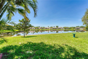 512 Cascade Falls Drive, Weston, FL 33327