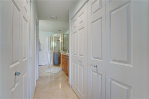 512 Cascade Falls Drive, Weston, FL 33327