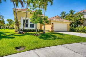 512 Cascade Falls Drive, Weston, FL 33327