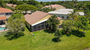 512 Cascade Falls Drive, Weston, FL 33327