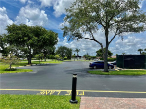Photo for 5160 Las Verdes Circle, 301, Delray Beach, FL 33484 - Listing #FX-10338555 5160 Las Verdes Circle, 301, Delray Beach, FL 33484