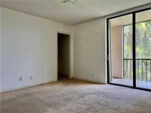 Photo for 5160 Las Verdes Circle, 301, Delray Beach, FL 33484 - Listing #FX-10338555 5160 Las Verdes Circle, 301, Delray Beach, FL 33484