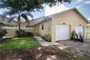 5382 Gate Lake Road, 2, Tamarac, FL 33319
