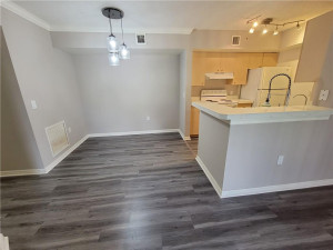 2433 Centergate Drive, 207, Miramar, FL 33025