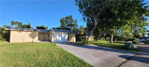 Photo for 6310 NW 71st Avenue, Tamarac, FL 33321 - listing #FX-10341021 6310 NW 71st Avenue, Tamarac, FL 33321