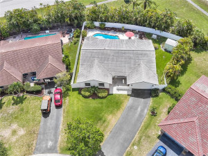 Photo for 175 NW 108th Avenue, Coral Springs, FL 33071 - Listing #FX-10336797 175 NW 108th Avenue, Coral Springs, FL 33071