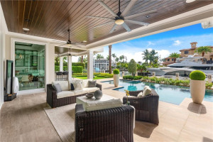 52 Royal Palm Drive, Fort Lauderdale, FL 33301