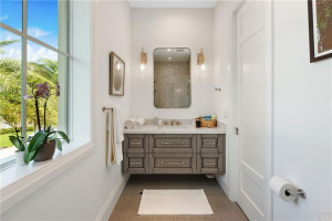 52 Royal Palm Drive, Fort Lauderdale, FL 33301