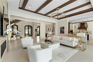 52 Royal Palm Drive, Fort Lauderdale, FL 33301