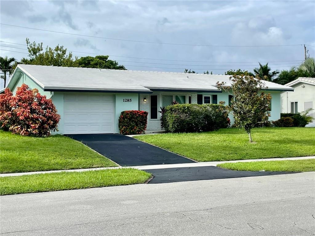 Photo for 1285 SW 10th Street, Boca Raton, FL 33486 - Listing #FX-10341714 1285 SW 10th Street, Boca Raton, FL 33486