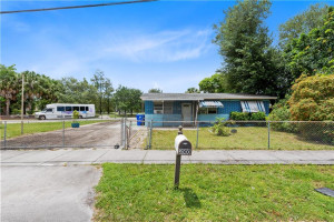 3500 Sutton Road, West Park, FL 33023