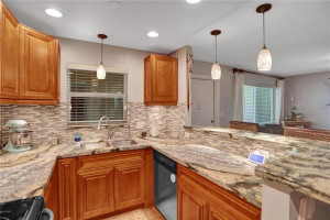 Beautiful Kitchen with plenty of counter space Beautiful Kitchen with plenty of counter space