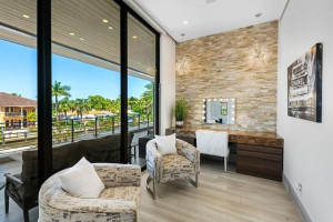 2437 Delmar Place, Fort Lauderdale, FL 33301